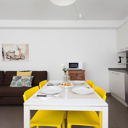 Apartamentos Cornellalux Cornella de Llobregat Exterior photo