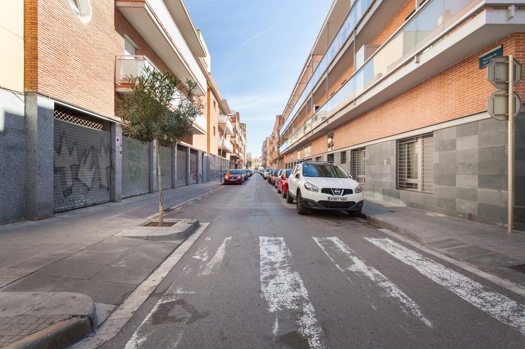 Apartamentos Cornellalux Cornella de Llobregat Exterior photo